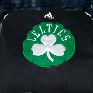 Adidas Celtics hoodie unisex large